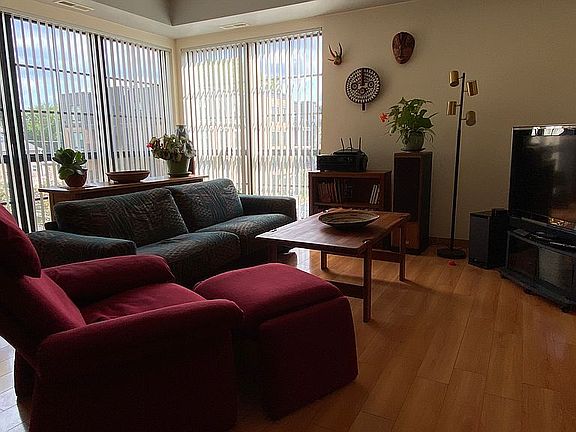 5th image of 2565 Franklin Ave APT 310