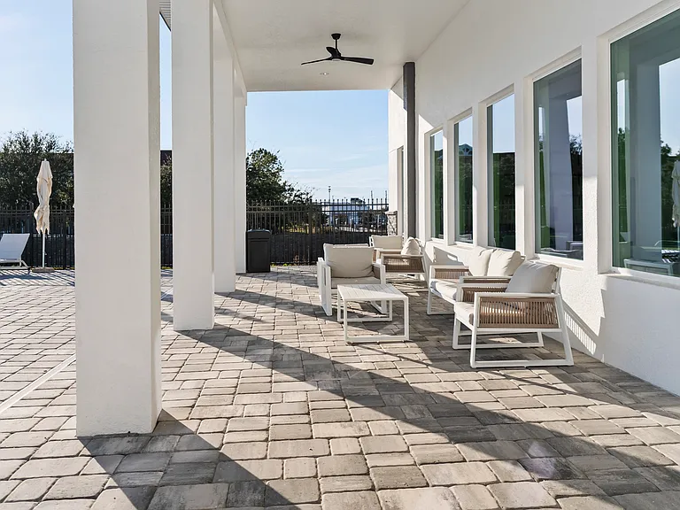 633 Trikomo Dr — Photo 13