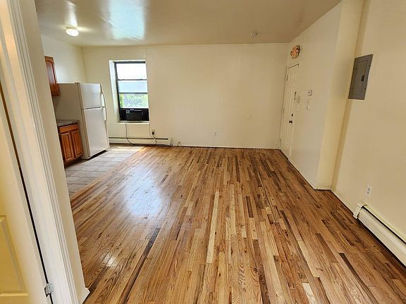 2nd image of 205 Union St #13AX