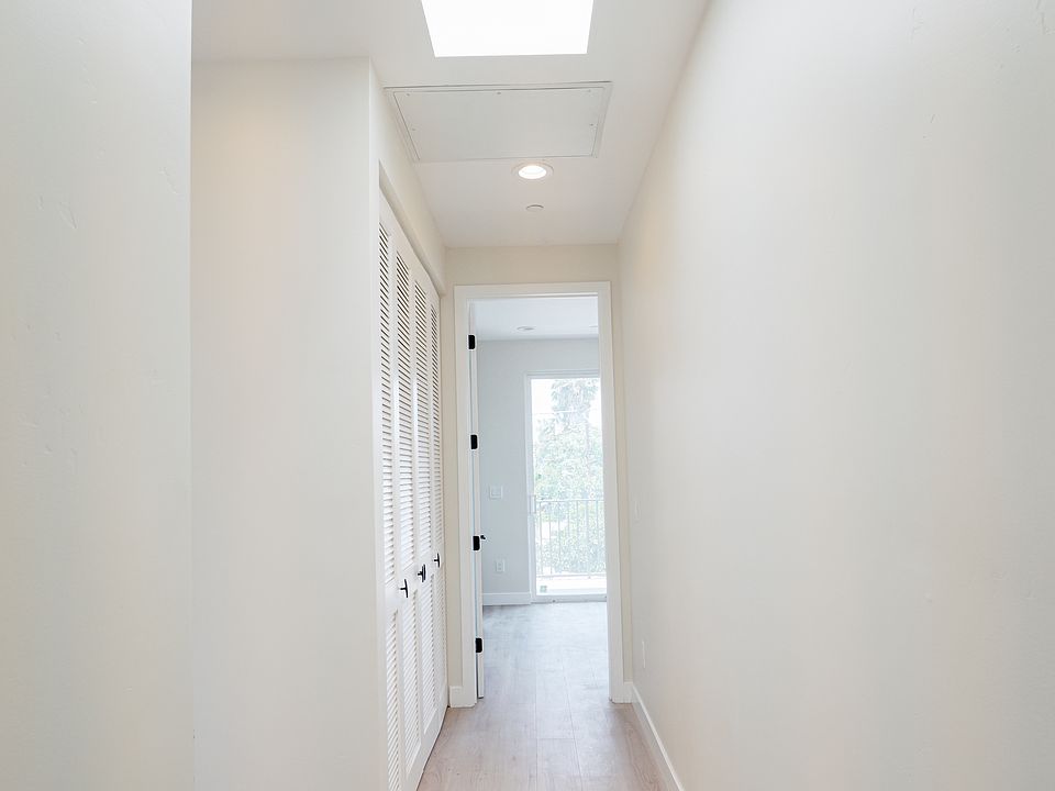 1st image of 630 N Juniper St Unit 628