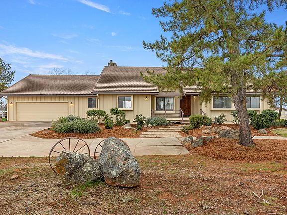 2nd image of 3434 Hokan Ln