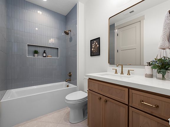 4th image of 1175 N Elk Ridge Ln E #201