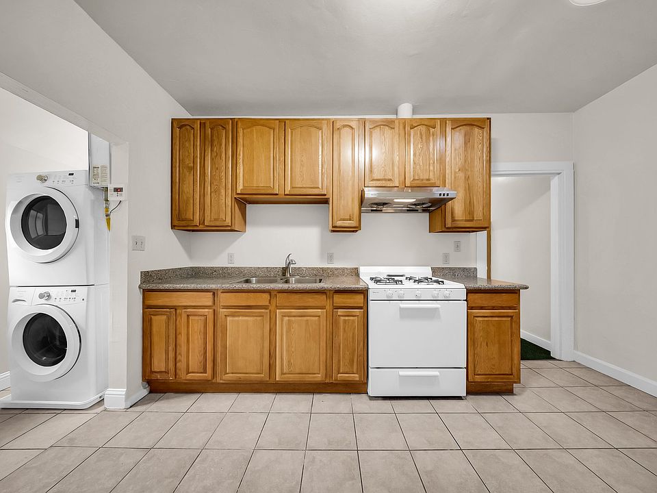 1st image of 5227 San Jose Ave #C