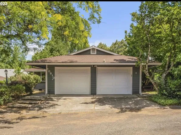 10910 SW Garden Park Pl APT A, Tigard, OR 97223