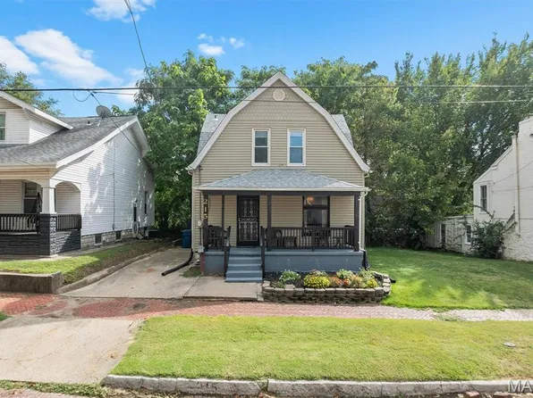 215 E 8th St, Alton, IL 62002