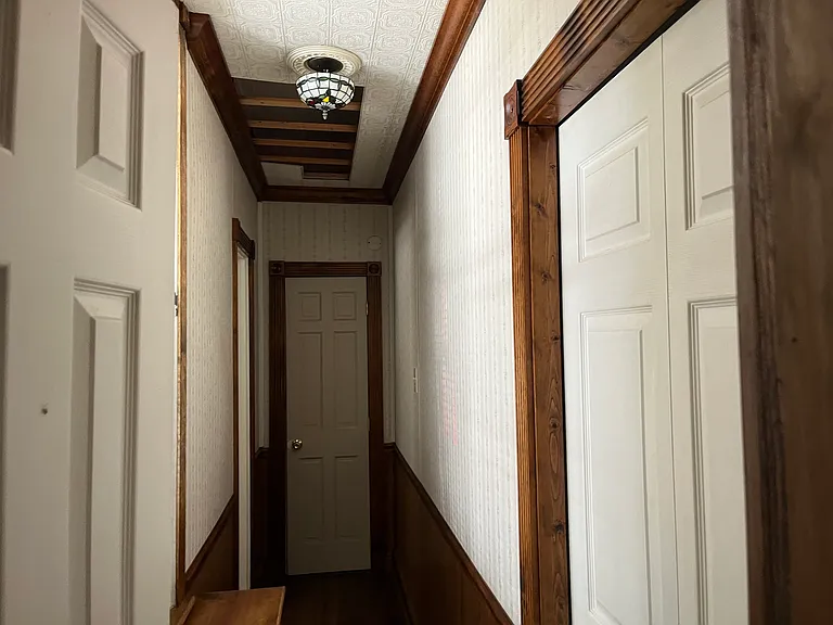 551 North Ave #1 — Photo 4