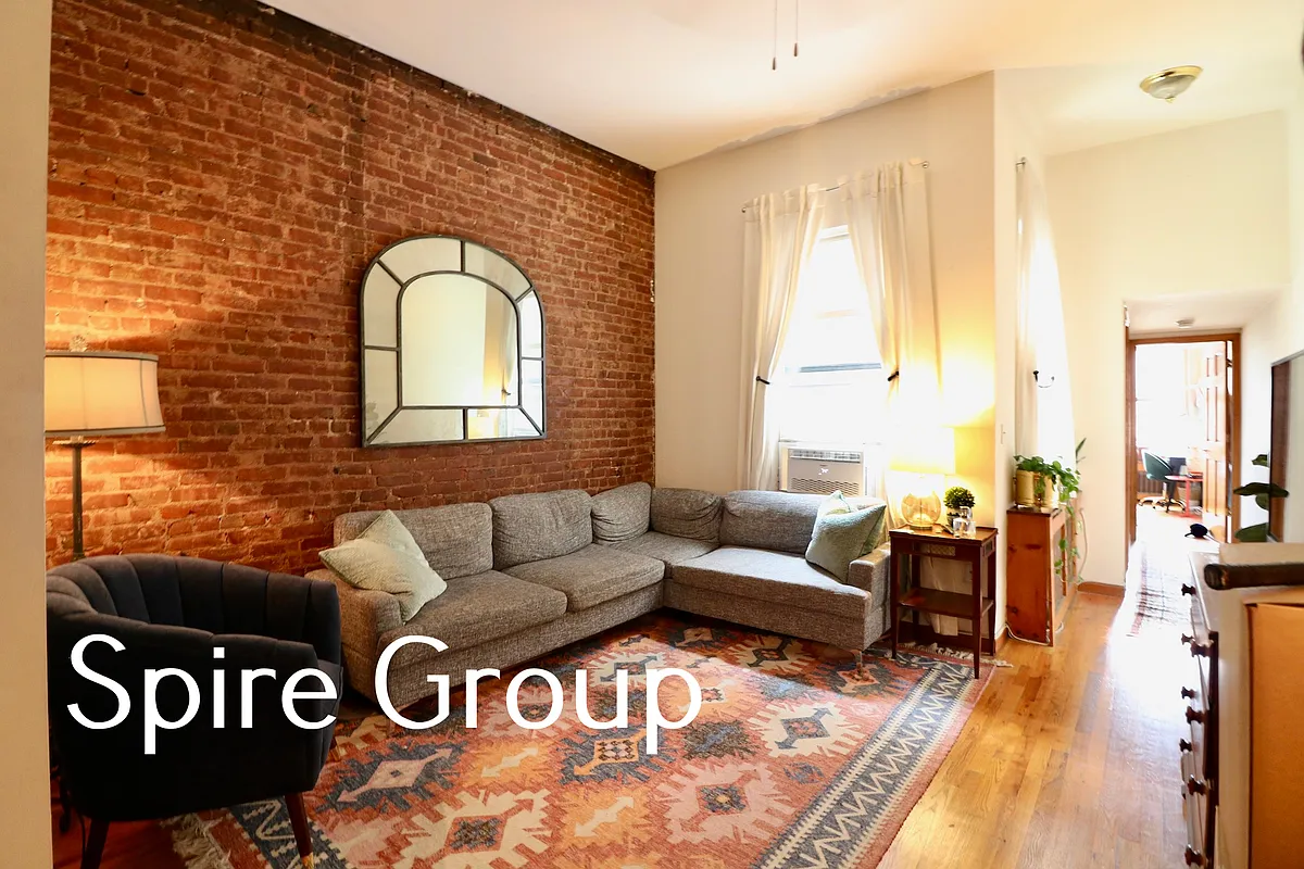 Building Photo - 491 Columbus Ave #5A