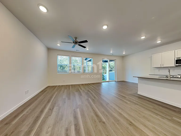 9836 Kai Jurcevic Ave — Photo 6