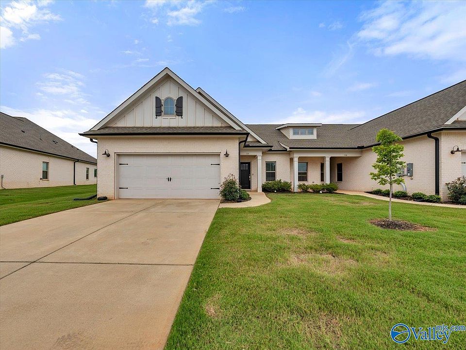 1st image of 134 Clift Farm Dr