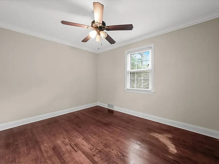17 Pinewood Rd — Photo 19