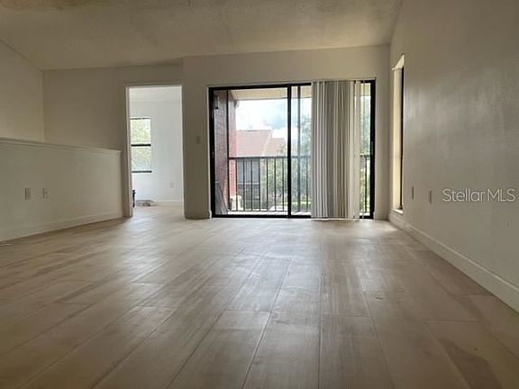 4th image of 5568 Baywater Dr #5568