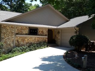 6 Smooth Sailor Ct, Salem, SC 29676