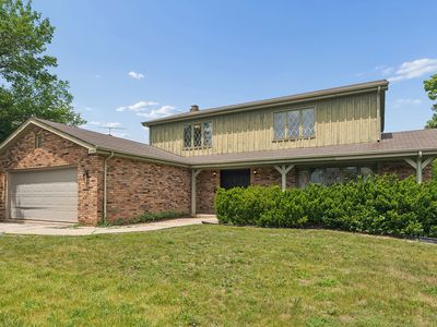 2736 Marlin Ct, Homewood, IL, 60430