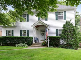 4808 Northcott Ave, Downers Grove, IL 60515