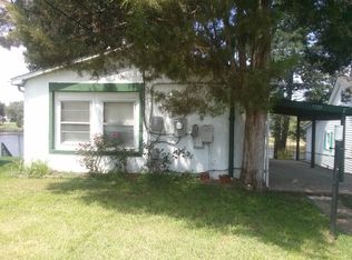 7729 Tiernan Dr, Pasadena, MD 21122