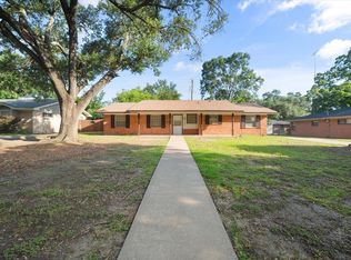 1102 Oaklawn Dr, Corsicana, TX 75110