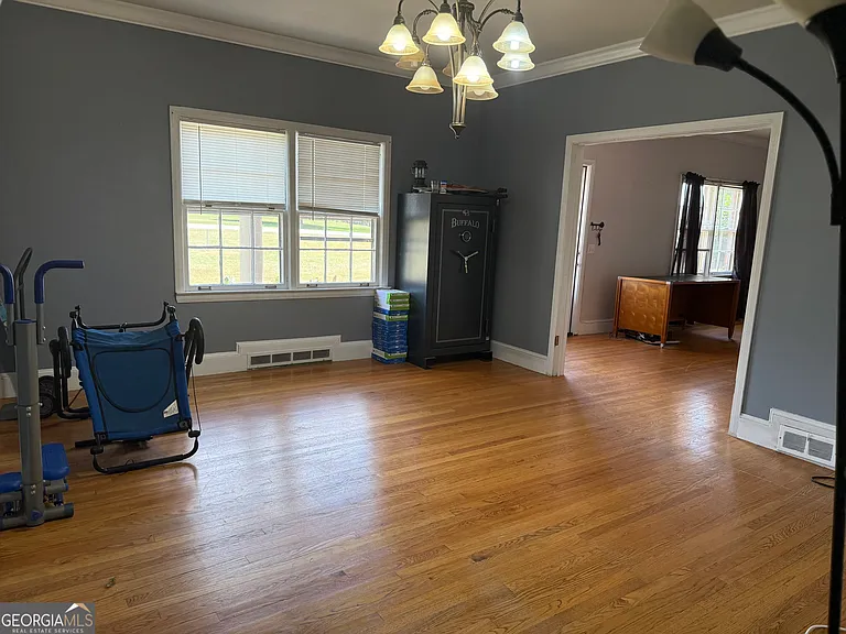 998 Highland Cir SE — Photo 10