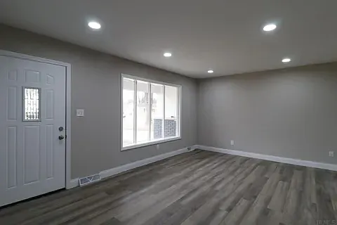 721 S Westwood Dr — Photo 7