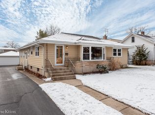 419 Gierz St, Downers Grove, IL 60515