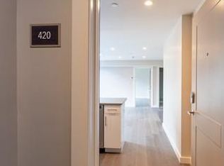 241 Hanover St #420, Boston, MA 02113