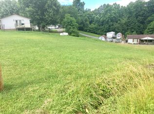 115 Karen St, Summersville, WV 26651