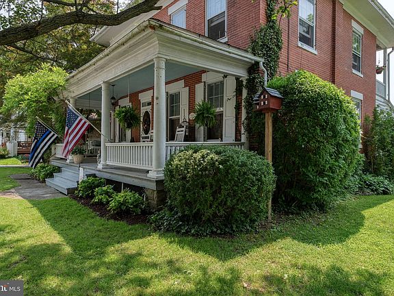 4th image of 44 W Cottage Ave