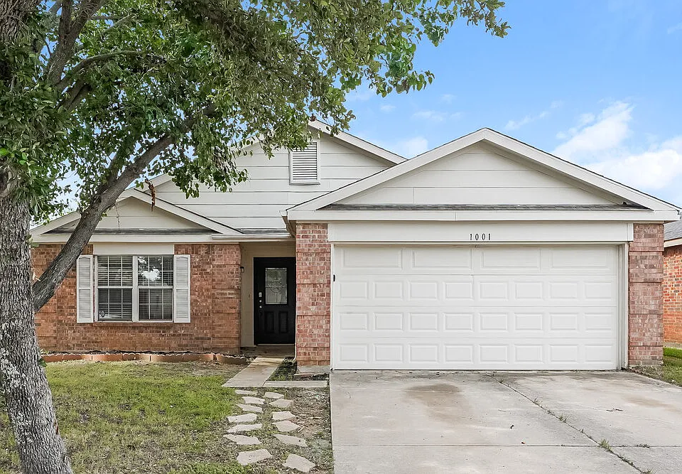 1001 Springcreek Dr