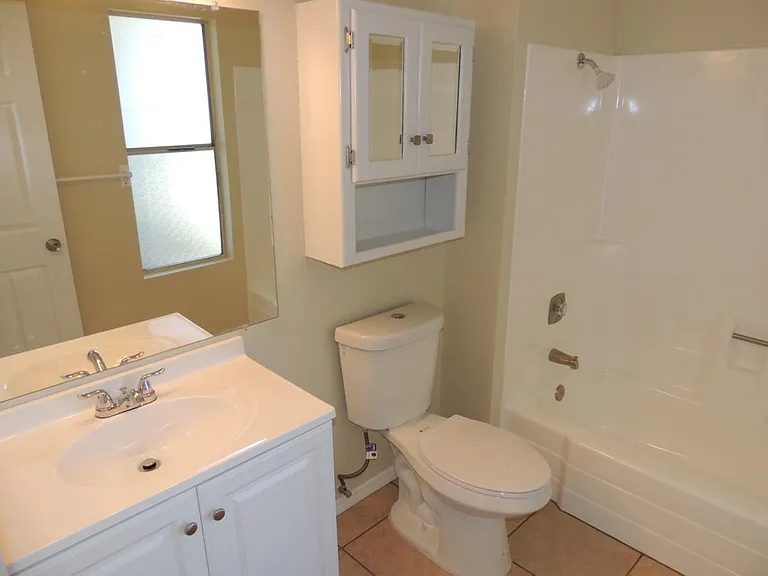 1127 D Ave #C — Photo 31