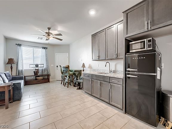 3rd image of 6330 Montrose Park Ct