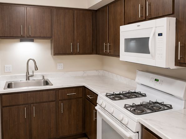 6360 Washington St APT 1A
