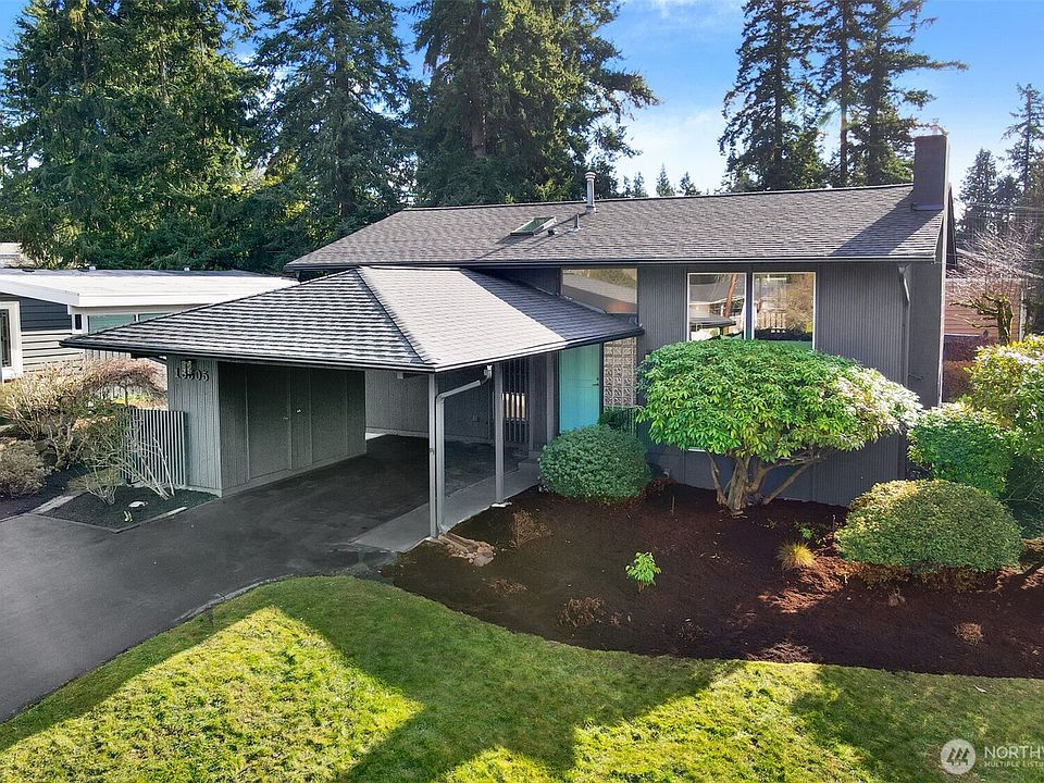 1st image of 16505 67th Avenue W