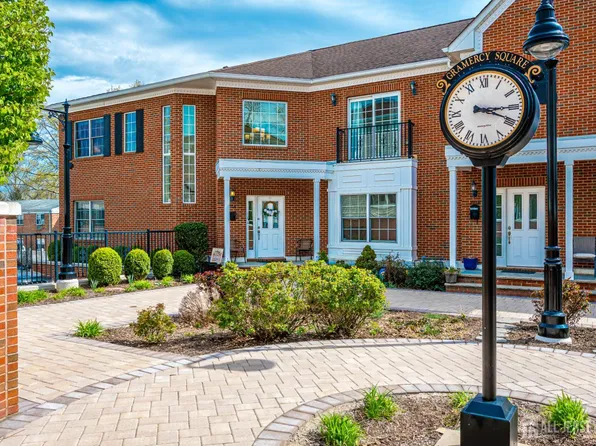 197A Amboy Ave #A, Metuchen, NJ 08840