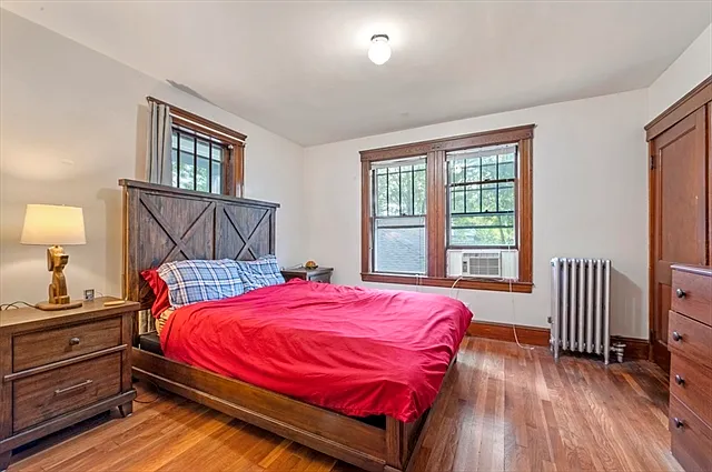2 bed, 1200 sqft, $3,000 — Photo 4
