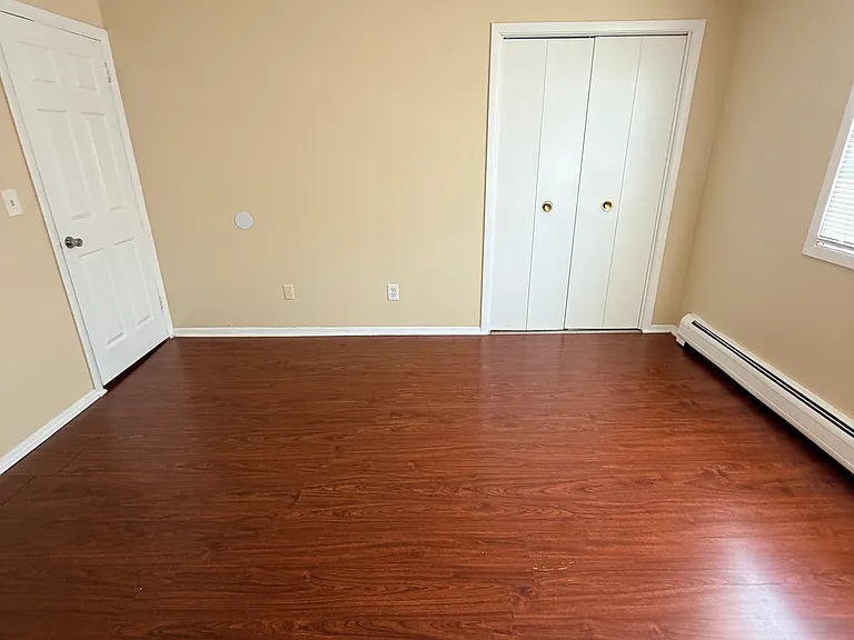 75 Fairview Ave #1-0 — Photo 4