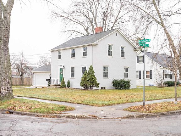 2nd image of 1840 Van Deuren St