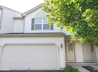 652 Sterling Ct, Dekalb, IL 60115