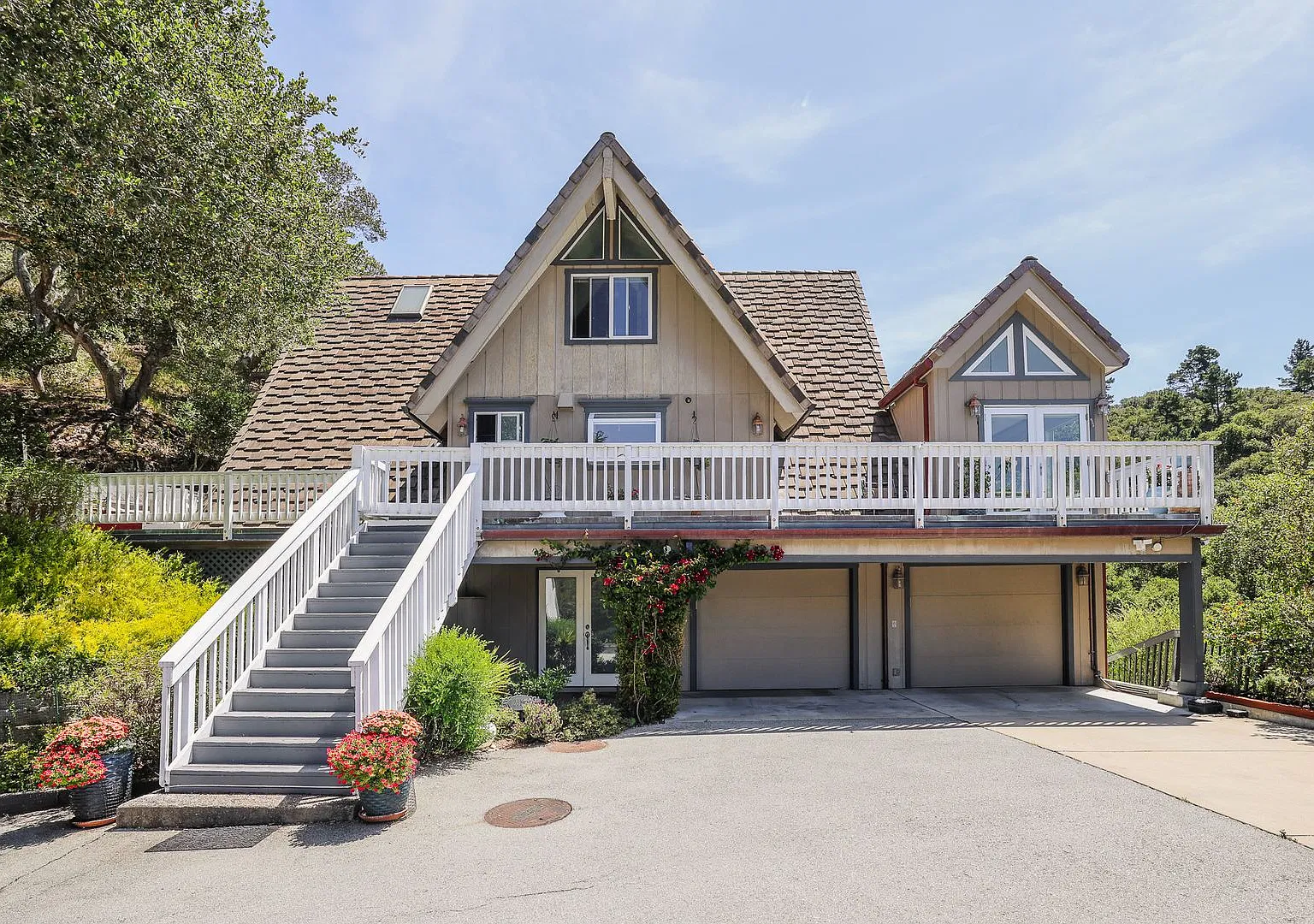 Stunning Fully Furnished Carmel Valley Home with Breathtaking Valley Views — Photo 2