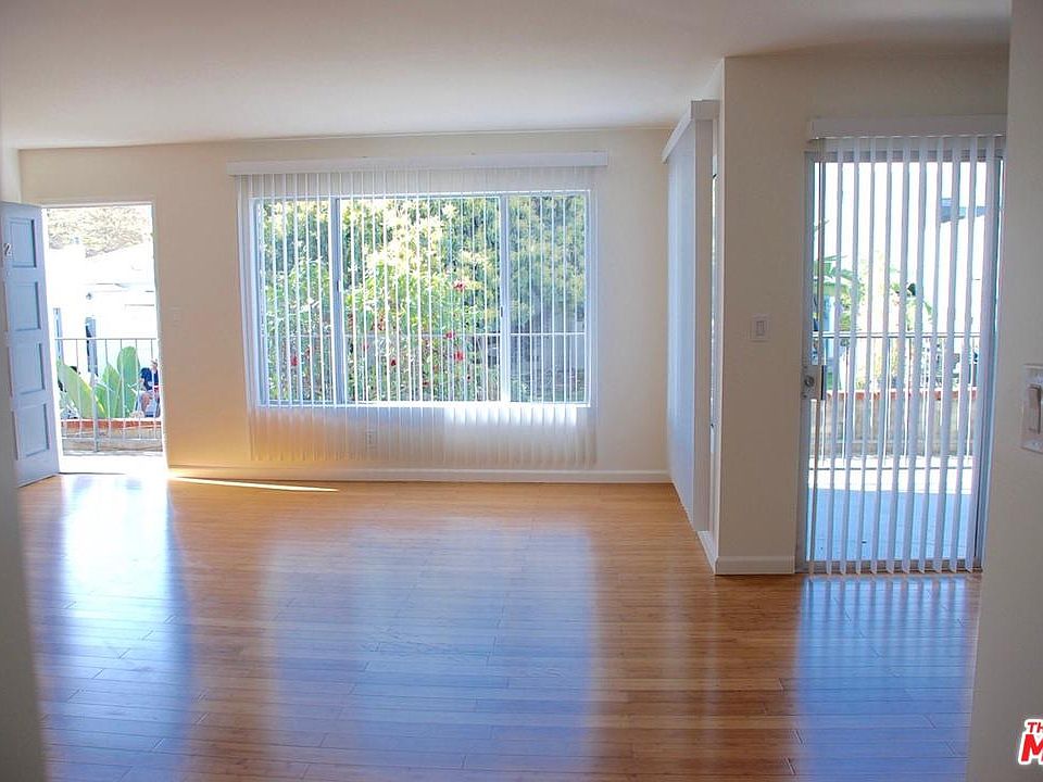 1st image of 1543 1/2 10th St