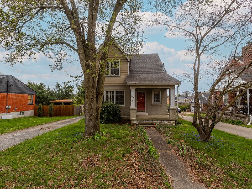 1st image of 296 Rosemont Gdn