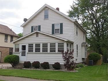 1st image of 246 Laird Ave NE