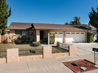 926 Erringer Rd, Simi Valley, CA 93065