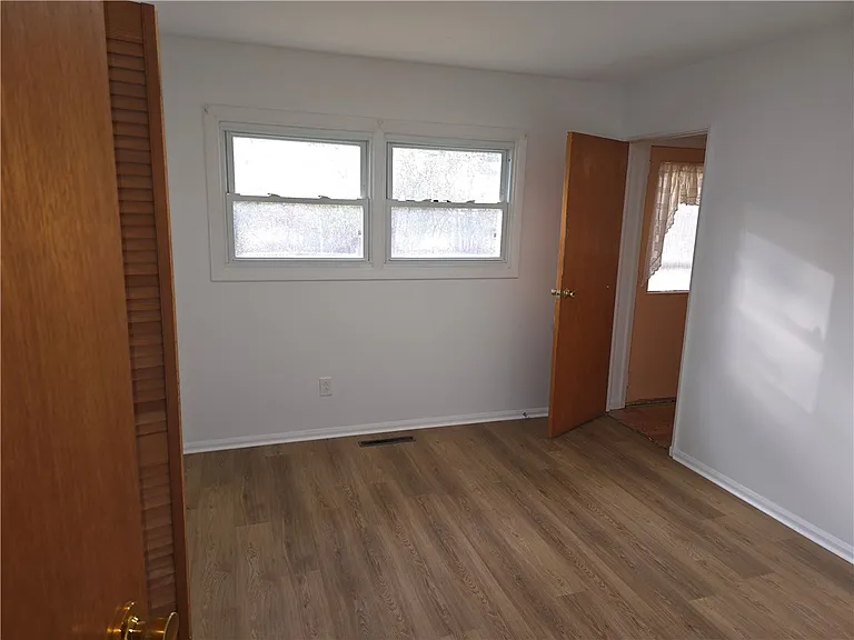 379 Hollybrook Rd — Photo 11