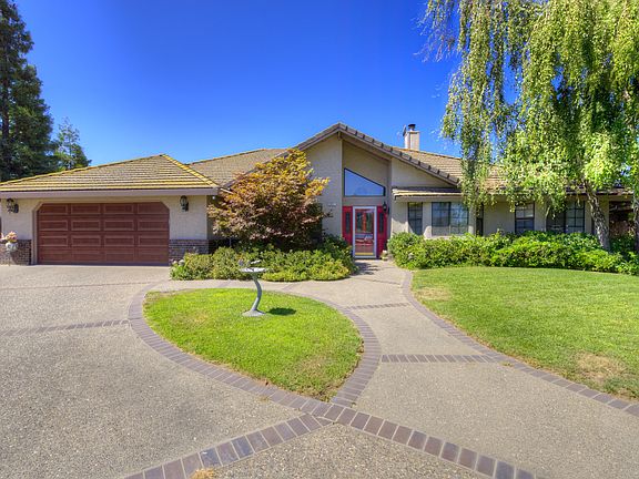 2nd image of 2031 Rapunzel Ct