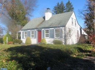 417 Burd St, Pennington, NJ 08534