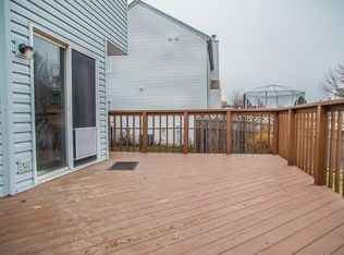 2351 N Orchard Ln, Round Lake Beach, IL