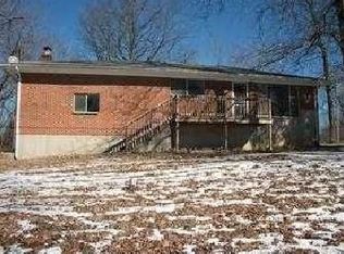 2633 Nike Base Rd, Catawissa, MO 63015