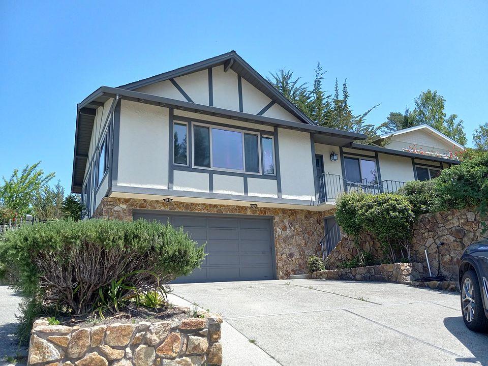 1st image of 315 Sherman Dr