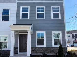 515 Deercroft Dr, Apex, NC 27539