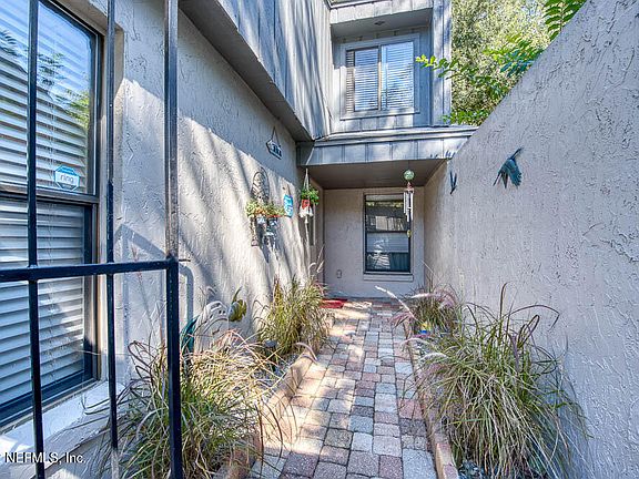 2nd image of 5659 COLONY PINE Circle