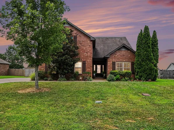 4835 Conquer Dr, Murfreesboro, TN 37128